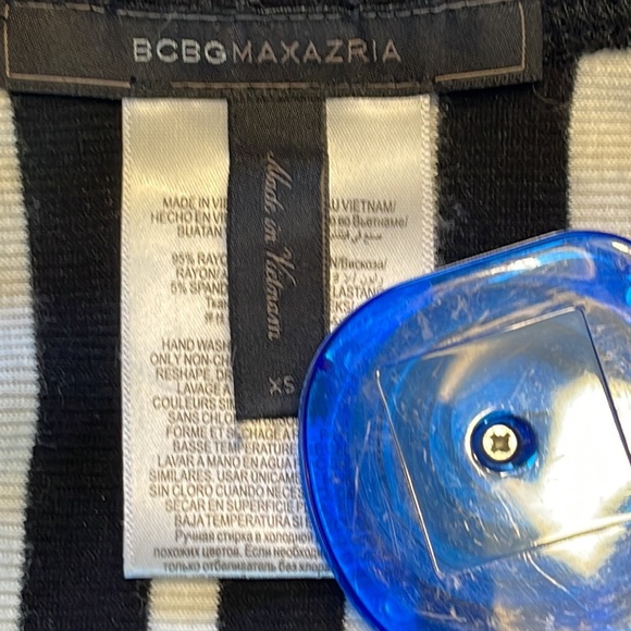 BCBG Maxazria black label black white stripe asymmetrical sweater size XS - Picture 5 of 8